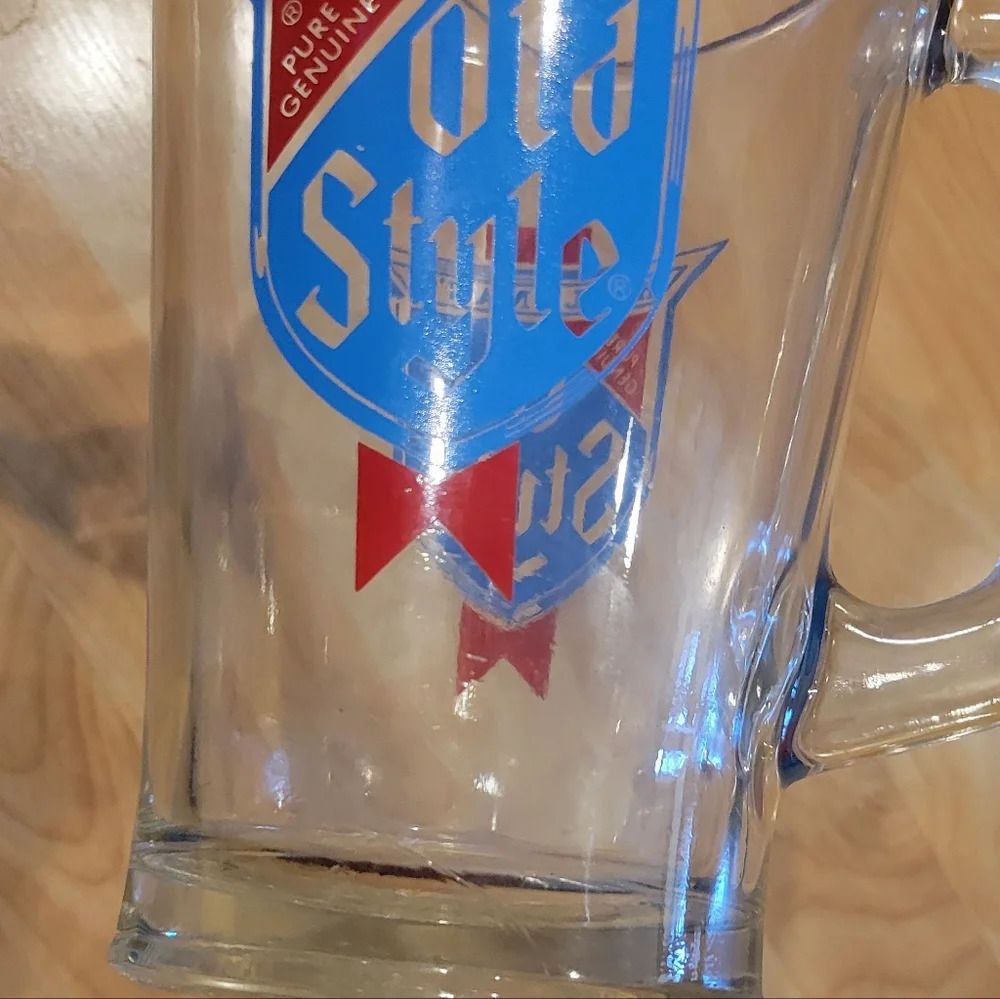 VINTAGE OLD STYLE HEILEMAN'S GLASS BEER PITCHER - Picture 5 of 8